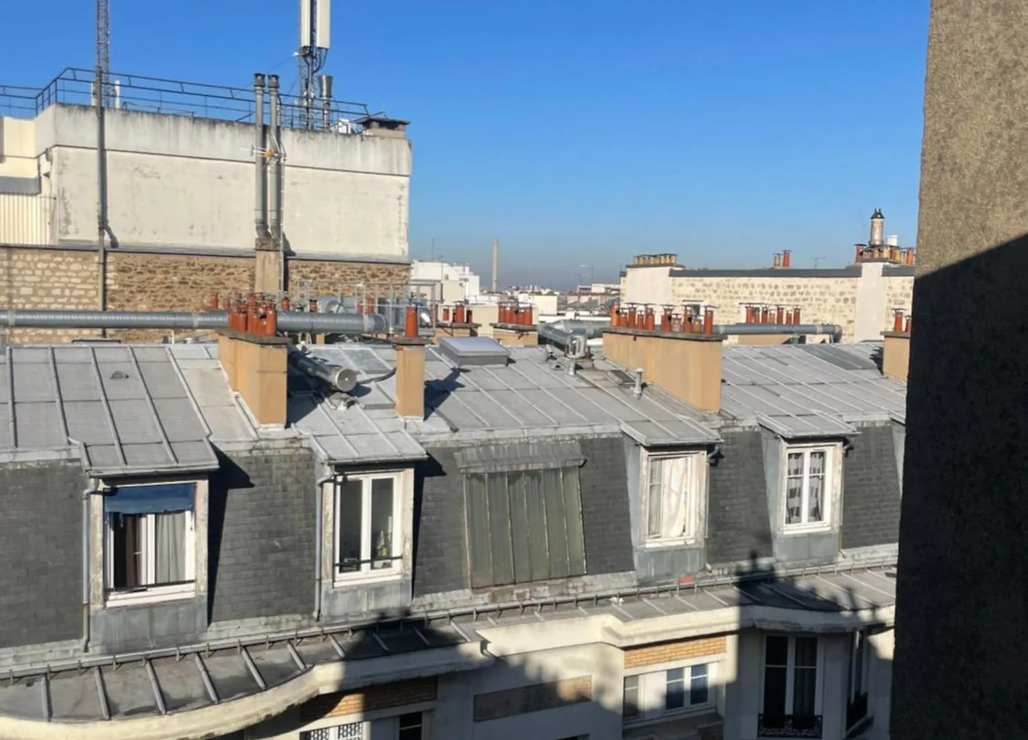 Petit Appartement Parisien 0*, Paris France
